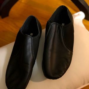 Jazz dance shoes.